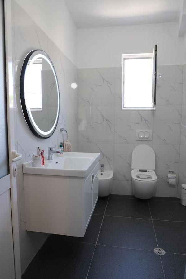 Daniel City Center Apartment Berat Ngoại thất bức ảnh
